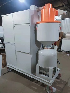优派特15KW喷砂机4.jpg