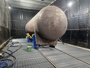 小图刮板喷砂房1.jpg